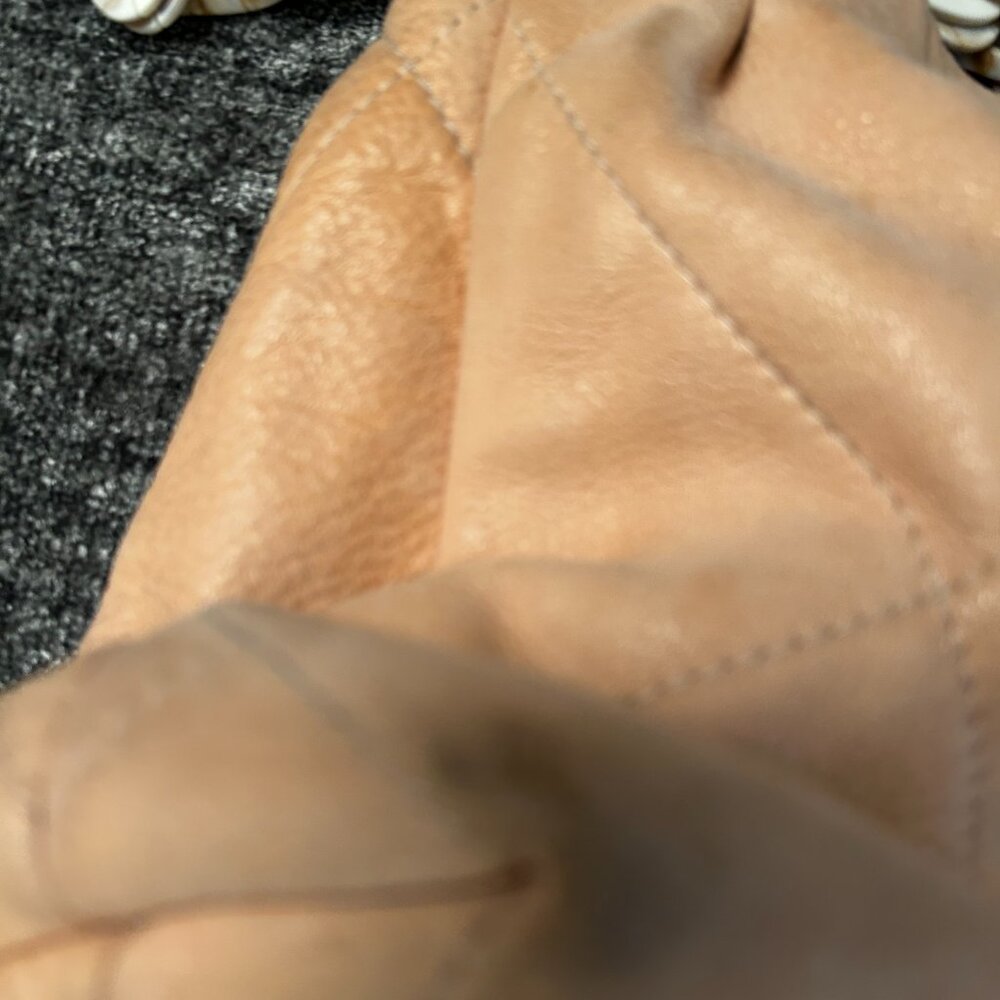 Handbag - Picture 5 of 5